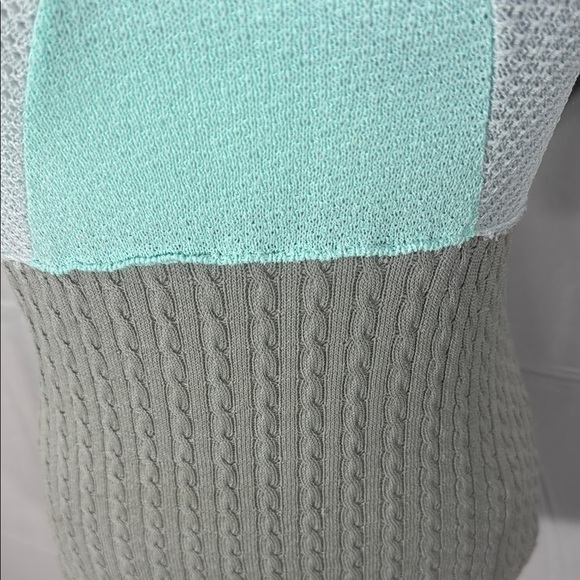 Aldo Martins Textured Knit Top in Soft Gray and Cream Size 6 - Picture 5 of 10